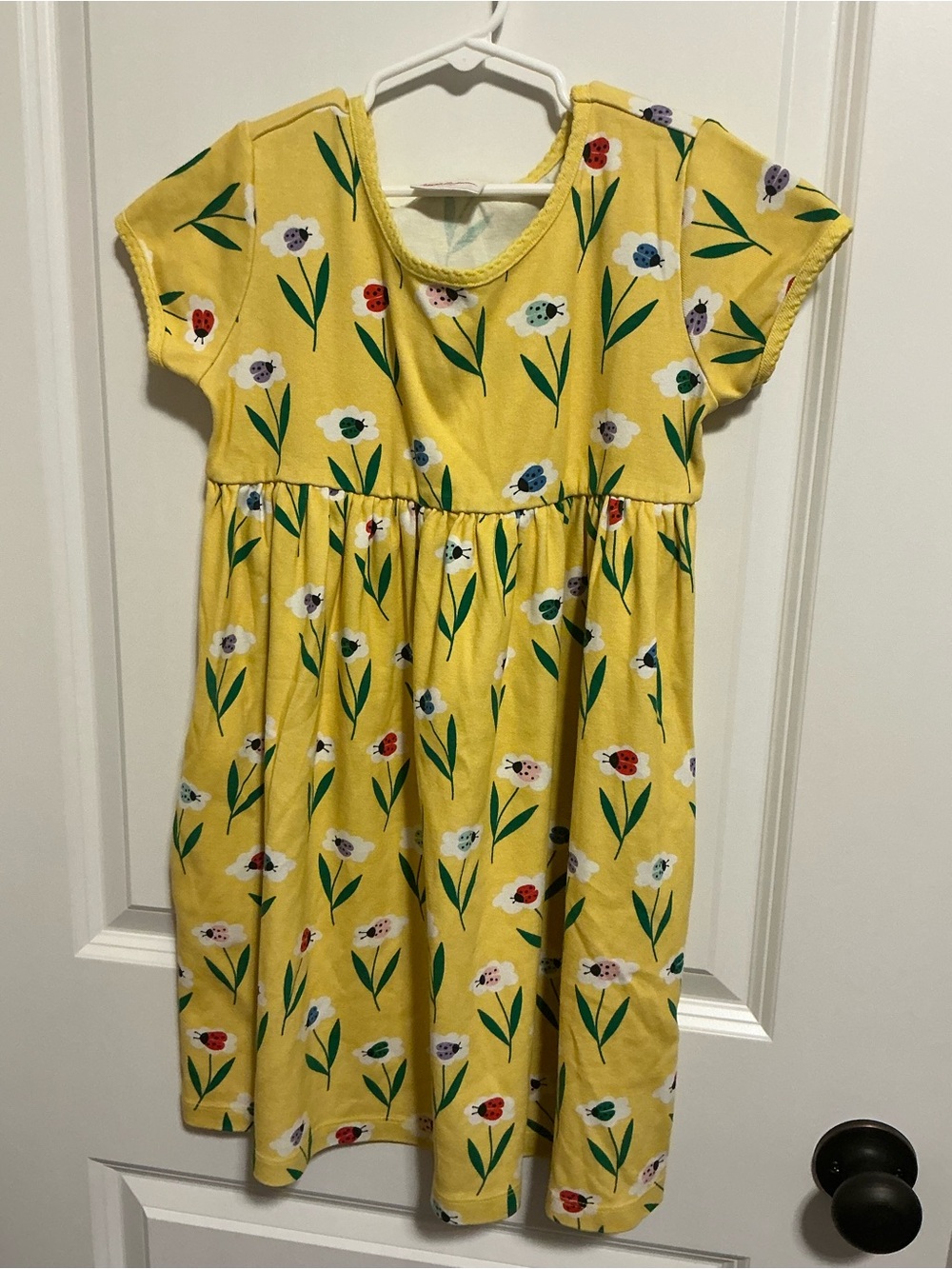Hanna Andersson Size 8 Yellow Floral and Ladybugs Short-Sleeve Dress